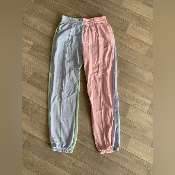Nike Pants - Nike pastel colour block joggers brand new with tags size small